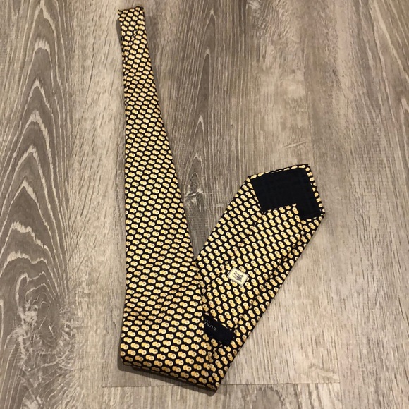 Burberry Tie - Picture 1 of 3